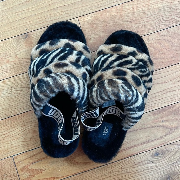 UGG Shoes - Ugg Fluff Yeah leopard print slides